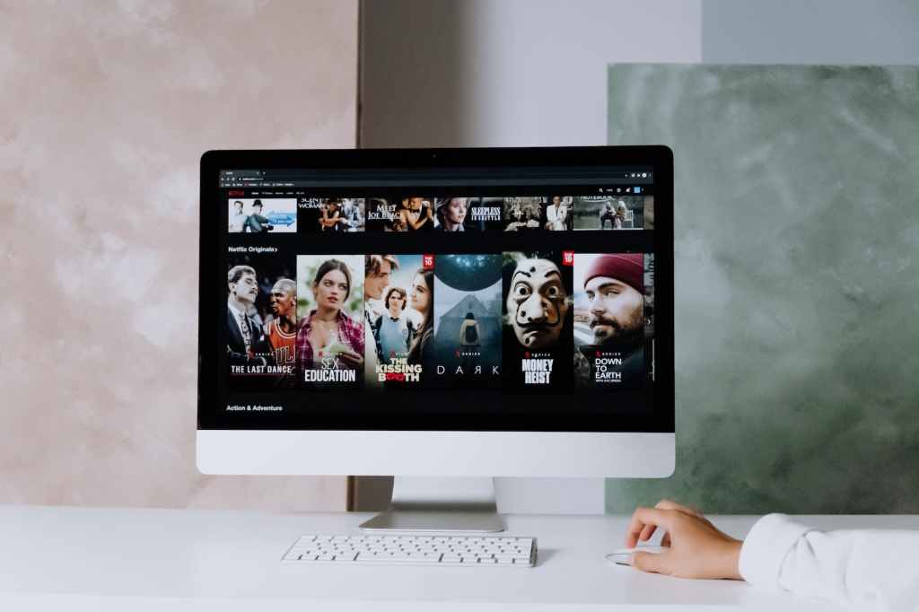 6 Aplikasi Streaming