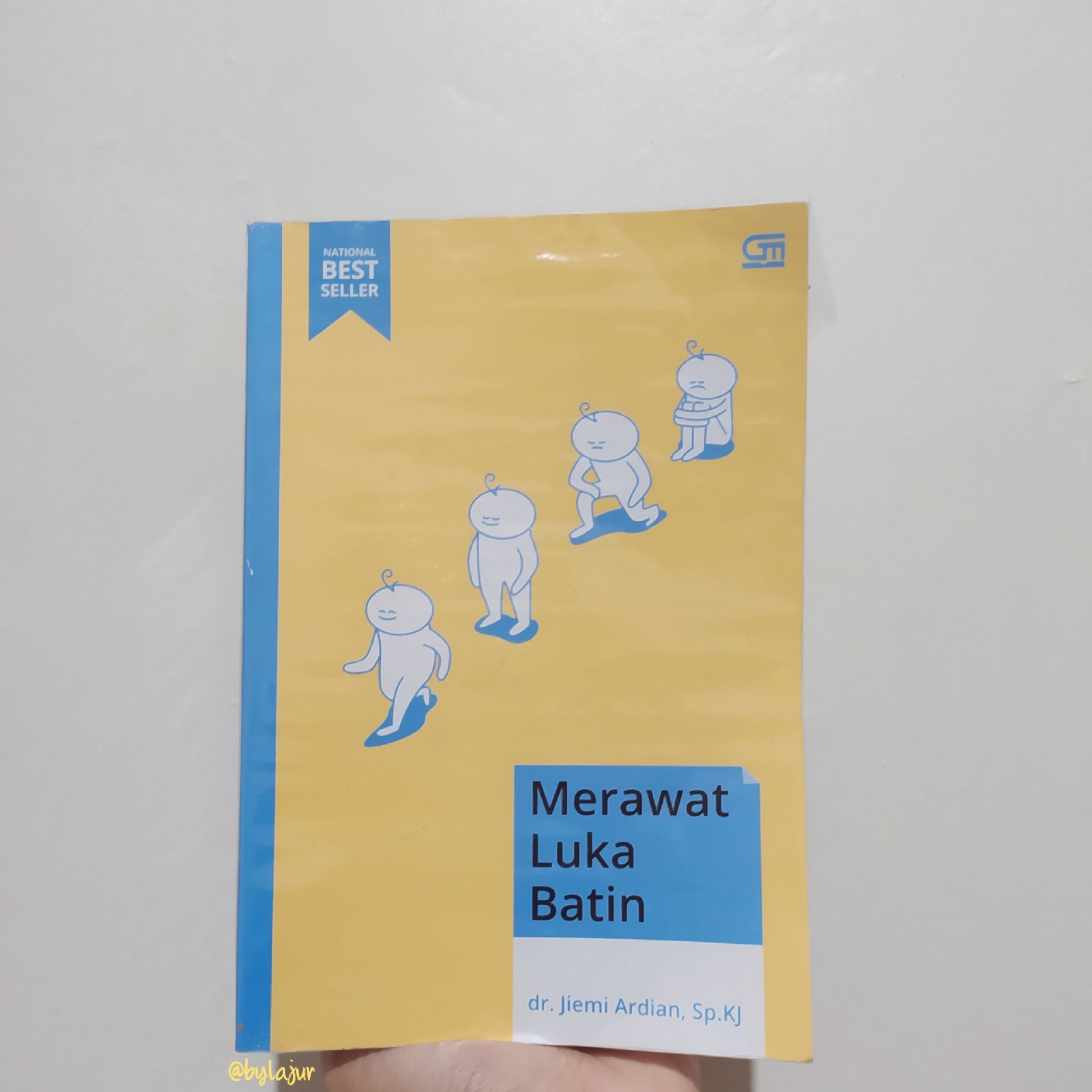 Review Buku: Merawat Luka Batin